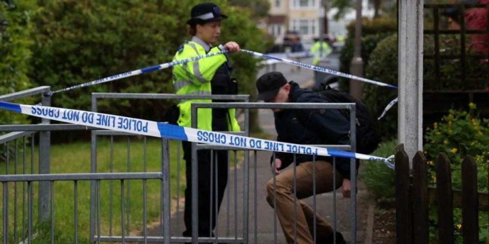 Ubijan dečak (13) u Londonu! Napadač samurajskim mačem napao ljude i policiju (FOTO)