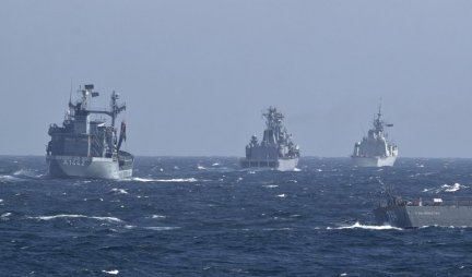 PRED VRATIMA RUSIJE DEMONSTRIRAJU SILU! NATO brodovi uplovili u Crno more, počinju vežbe sa Bugarskom i Ukrajinom! (FOTO/VIDEO)
