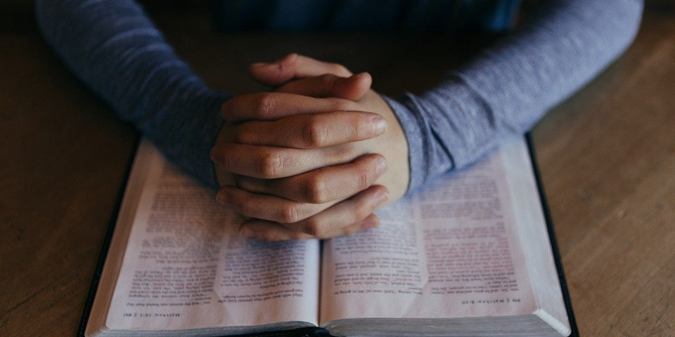 Kako je nastala molitva "Oče naš"? Nosi još jedan naziv, i prevedena je na više od 100 jezika!