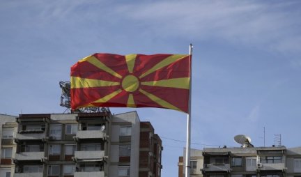UMEŠALE SE I STRANE AMBASADE! U Severnoj Makednoji još nije izabran datum za prevremene izbore, A SADA SU DOBILI "POMOĆ"!