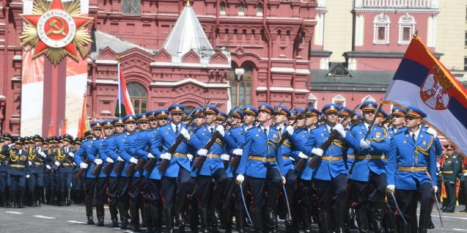 Vojna parada u Rusiji: Obeležava se 75 godina od pobede nad fašizmom u Drugom svetskom ratu (VIDEO)