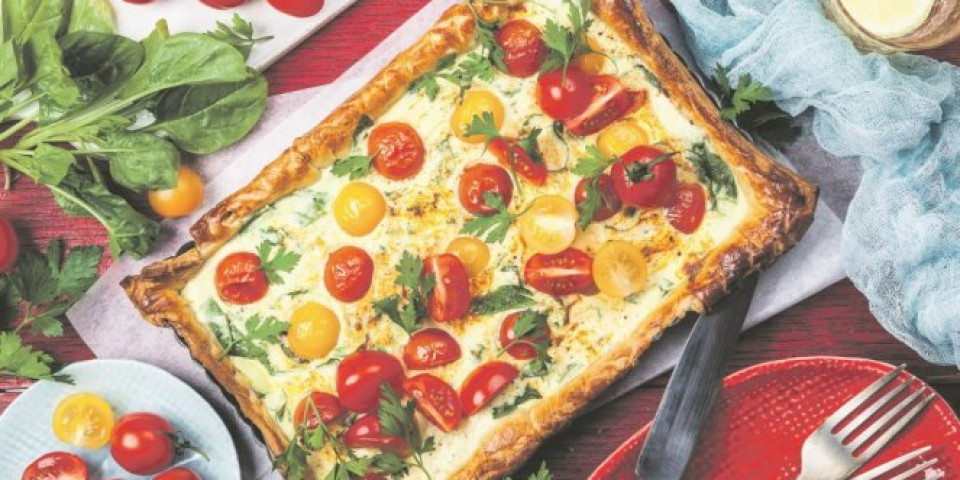 ŠTA KUVATE DANAS? Tart sa pečenim čeri paradajzom i rikota sirom!