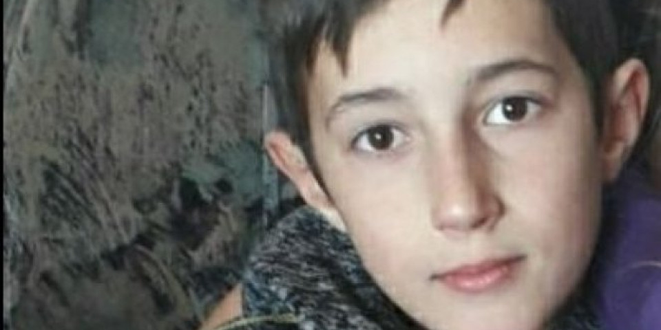 VELIKA POTRAGA ZA DEČAKOM (12)! Boris nestao juče bez traga, porodica i policija mole za pomoć!