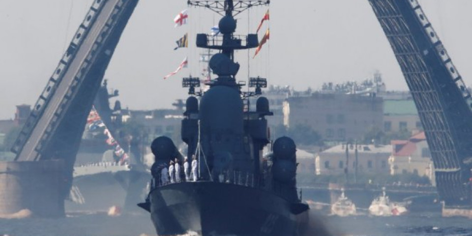 RUSI I NATO ZAJEDNO PRVI PUT POSLE 10 GODINA! "Sudar" kod obala Pakistana, stižu ruska mornarica, pomorske snage SAD, britanska Kraljevska mornarica...