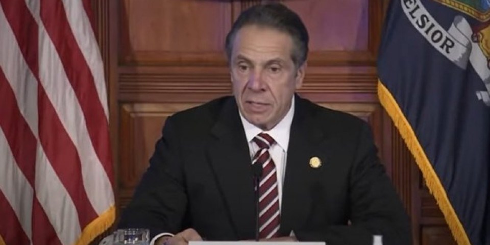 ZVANIČNO PODIGNUTA OPTUŽNICA! Guverner Njujorka optužen za POLNO UZNEMIRAVANJE! /VIDEO/