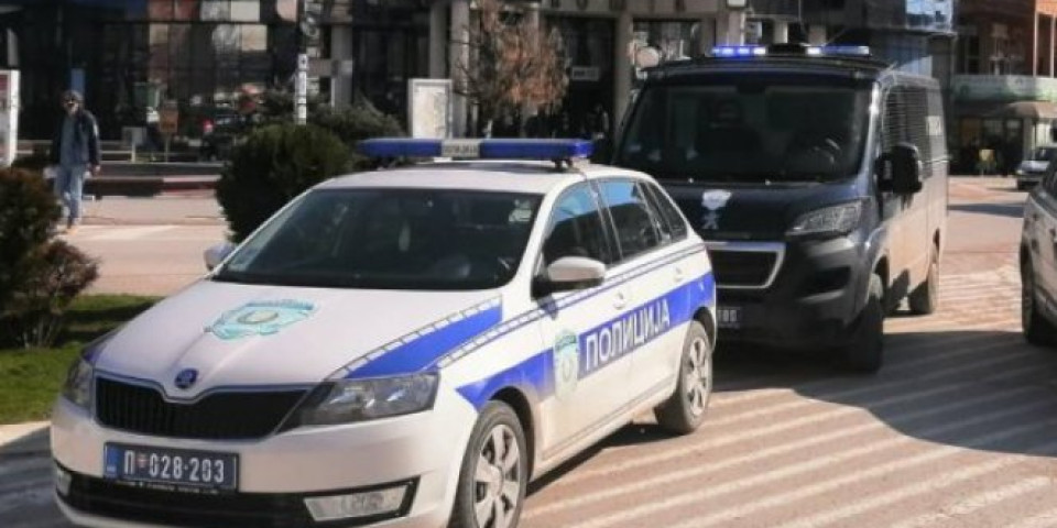 POLICIJA IZNENADILA RAZBOJNIKA!: Uhapšen pri pokušaju pljačke Poštanske štedionice