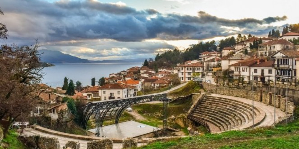 SJAJNE VESTI IZ MAKEDONIJE! Hoteli u Ohridu i Strugi odobrili specijalan popust za Srbe!
