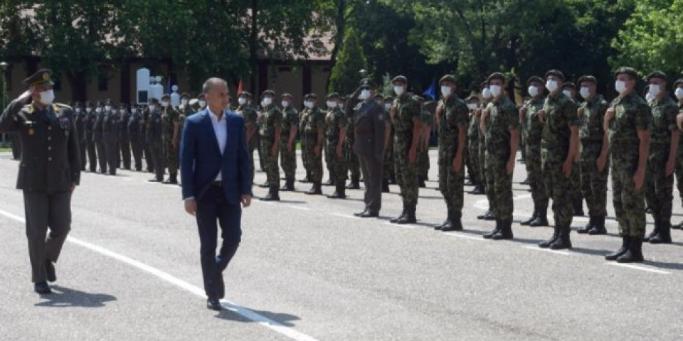 STEFANOVIĆ: Srbija je danas ozbiljna zemlja koja brine o svojoj Vojsci! /FOTO/