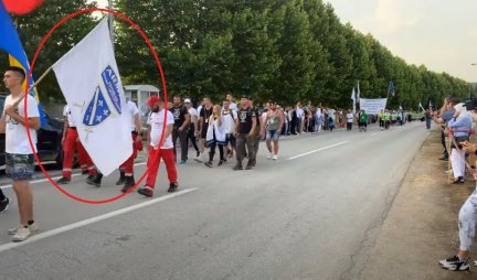 ZLOČINAČKE RATNE ZASTAVE NA "MARŠU MIRA" U POTOČARIMA! Politička propaganda pod maskom odavanja počasti žrtvama u Srebrenici!