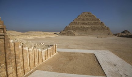 NEVEROVATNI PRIZORI U EGIPATSKOJ GROBNICI! Stara je 4.700 godina, a evo kako izgleda UNUTRA