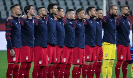 GRMI BOŽE PRAVDE! Ovako su najbolji fudbaleri Srbije čestitali praznik! (VIDEO)