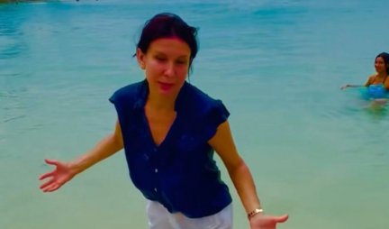 SNEŽANA DAKIĆ OTIŠLA NA MALDIVE, PA SE KUPALA OBUČENA! Voditeljka šokirala potezom, priznala zbog čega nije mogla da obuče kupaći! (VIDEO)