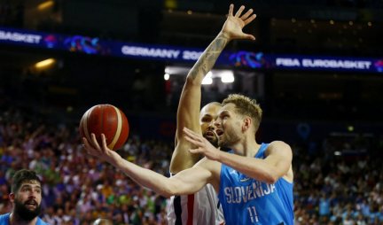ČEKA  GA DUŽA PAUZA! Blažić neće moći da pomogne Sloveniju u kvalifikacijama za Mundobasket!