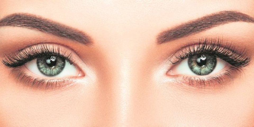 Da li su ovo najlepše oči na svetu? Deluju nestvarno, kao da nisu prave  (VIDEO)