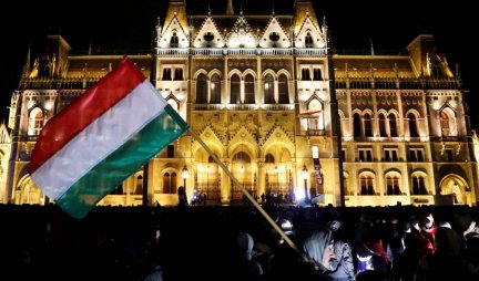 SPREMITE SE, BRISEL NEĆE BIRATI SREDSTVA! Sijarto digao Mađarsku na noge, EU mašinerija im neće oprostiti, "slede ucene, širenje fejkova, laži..."