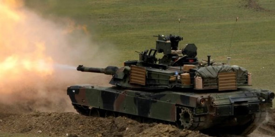RUSI SU IM SPREMILI ĆORSOKAK! Njujork tajms: Tenkovi neće biti "SREBRNI METAK" Kijeva, rat nije samo vođenje bataljona preko rovova...