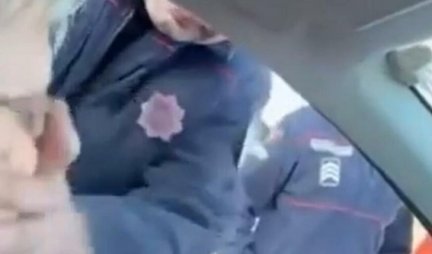 Uhapšeno osam crnogorskih graničnih policajaca! Primali mito, lisice im stavljene na radnom mestu