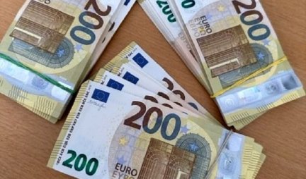 Od vlasnice kafića uzeo 250 evra da joj ne napiše kaznu: Uhapšen poreski inspektor