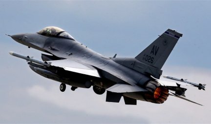 "UNIŠTIĆE IH ZA JEDNU NOĆ!" Američki vojni analitičar prognozira strašnu sudbinu lovaca F-16 ako stignu u Ukrajinu, "NEPRIMETNI RUSKI LOVCI..."