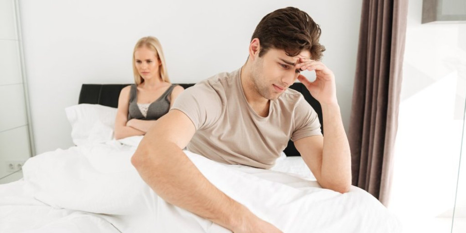 Otkrivamo zbog čega žene brže gube želju za intimnim odnosima