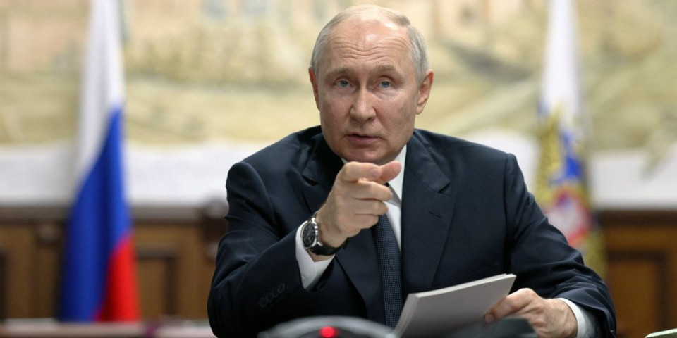 Rusiju guraju u stanje iz 1990-ih, Putina planiraju da smaknu? Vojni ekspert Sivkov: Lično sam čuo, spremaju izdaju