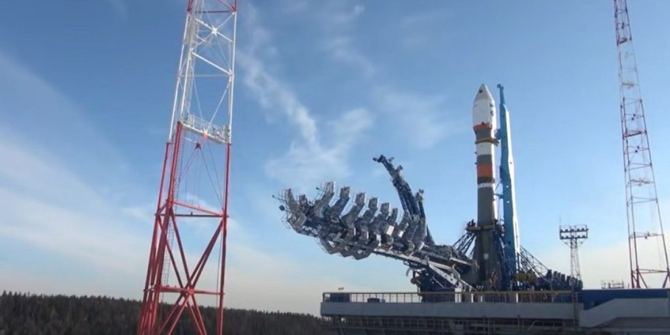 (VIDEO) Poletela je! Šta je to Rusija lansirala u orbitu! Sojuz-2.1b nosi misteriozni teret, Moskva neće da kaže šta je u pitanju!