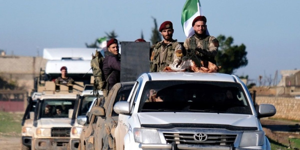 Pobunjenici izveli stravičan napad na sirijsku vojsku: Opasnost od Džihadista ne jenjava, ubijeno više od 30 vojnika!