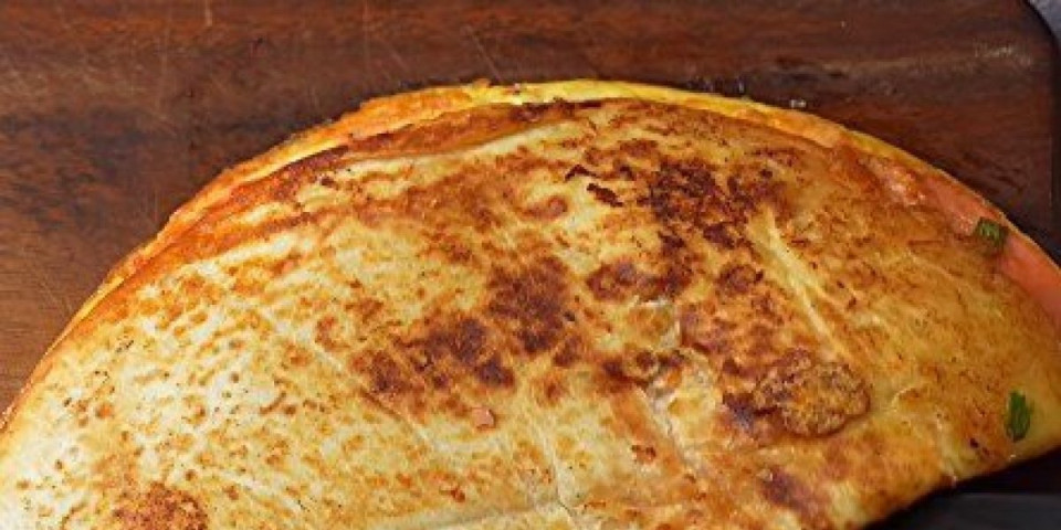 Sjajna tortilja-kajgana! Doručak koji se brzinski pravi i daje energiju za odličan početak dana (VIDEO)