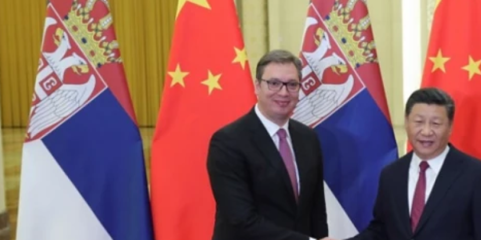 Prva čestitka stigla od kineskog predsednika - Si Đinping čestitao Vučiću Novu godinu (FOTO)