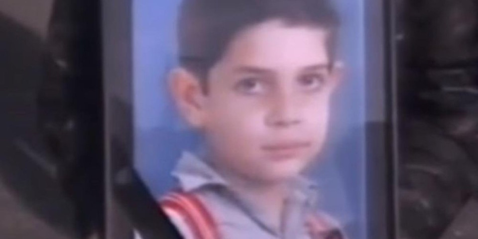 26 godina od zločina koji Srbija nikada neće zaboraviti: Dušan (13) krenuo da kupi sok, a onda je brutalno ubijen jer je Rom