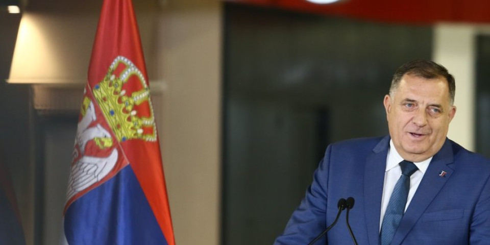 Srbi su slobodarski narod! Dodik čestitao Dan pobede: Uvek smo na strani pravde