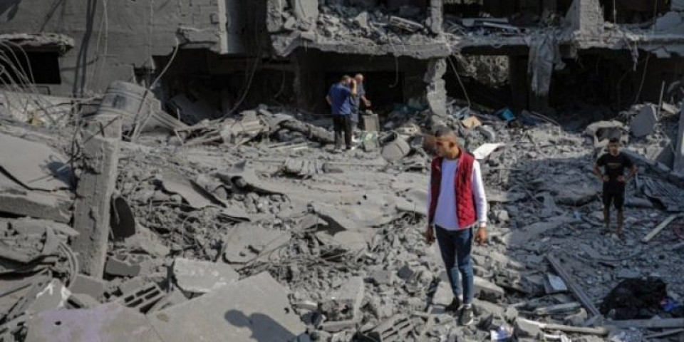Raketirano skladište UN u Gazi! Ima mnogo ranjenih