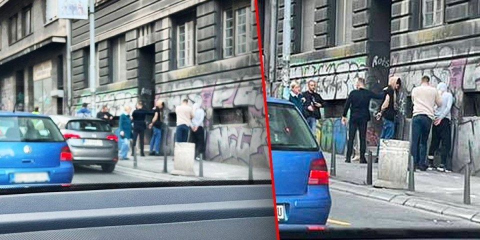 (FOTO) Hapšenje u Brankovoj ulici u Beogradu: Inspektori dvojicu prislonili uz zid