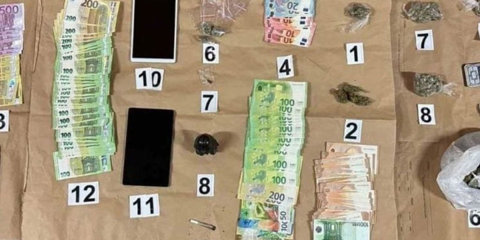 Srbin prodavao drogu na ulicama Budve! Zaradio oko 16.000 evra na "travi" i hašišu