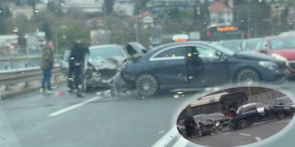 Ozbiljan udes kod Hipodroma! Ima povređenih, automobili uništeni (FOTO/VIDEO)