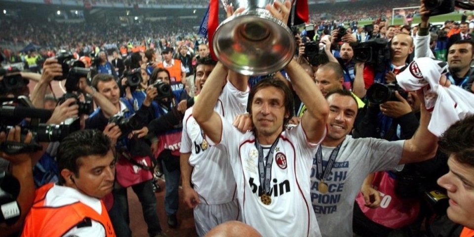 Istorija fudbala je mogla biti drugačija! Pirlo je potpisao za Real, a onda pogazio reč i pokorio Evropu sa Milanom
