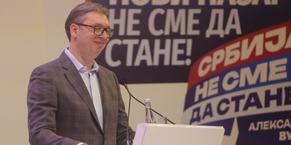 Izbori nisu igra! Vučić poručio: Da ih i ovde u Pazaru pobedimo ubedljivije nego ikad! (FOTO)