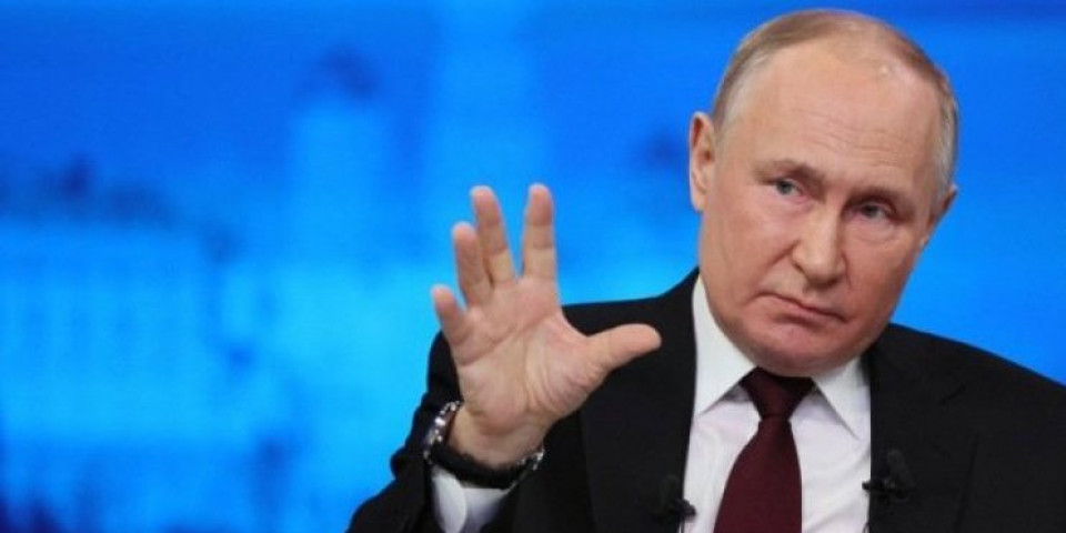 Putinovo zdravstveno stanje dovedeno u pitanje? Načelnik ortopedije otkrio u kakvom stanju se nalzi ruski predsednik