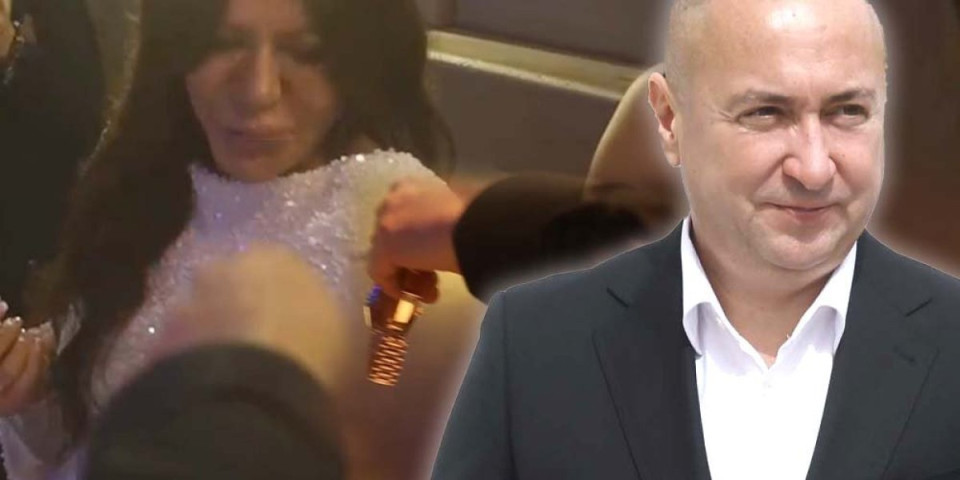 Đani usred nastupa za doček Slađi poklonio sat: "Ljubavi, u zdravlju da ga nosiš!" (VIDEO)