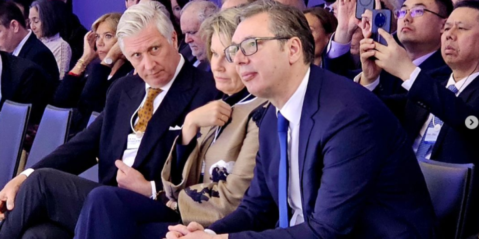 Svet se suočava sa velikim izazovima, a svetski ekonomski forum je najbolje mesto za razmenu iskustava - Vučić u Davosu (FOTO)
