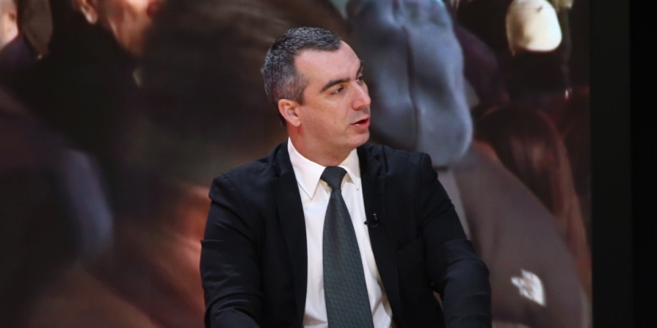 Orlić: Opozicija, šta god radila na sednici, ne može da poništi volju naroda
