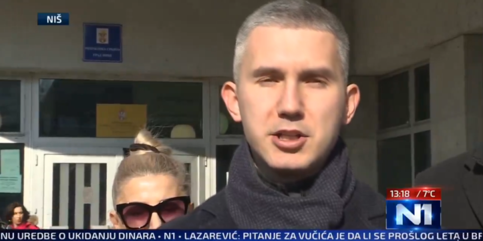 Bruka lažnog patriote! Aleksićev poslanik jedini se nije javio za reč u Savetu Evrope! (VIDEO)