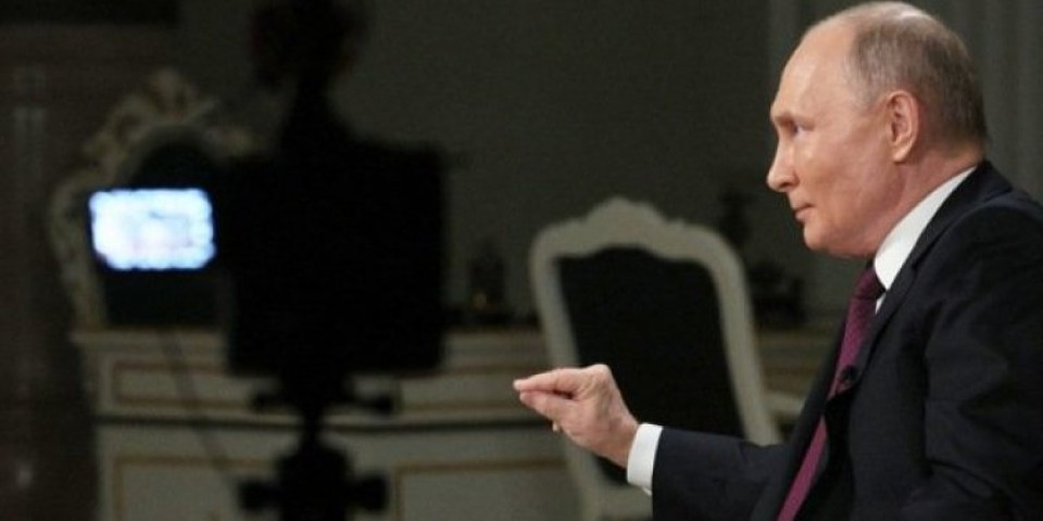 Putin želi da okonča rat u Ukrajini! Ovo je rekao Karlson tokom govora u Dubaiju, a šta Rusiju "sprečava"? I to je ispričao