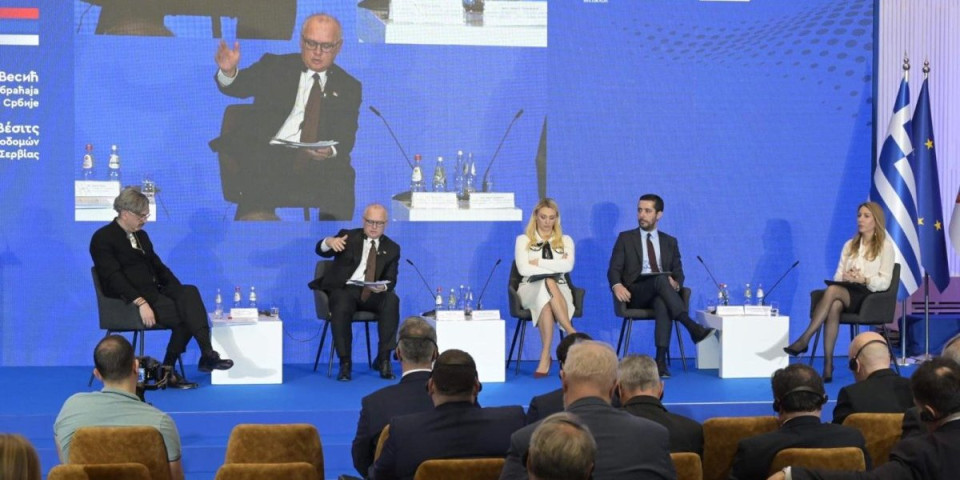 Vesić poručio sa Srpsko-grčkog foruma: Vrednost izvedenih radova u 2023. godini oko 5,5 milijardi evra