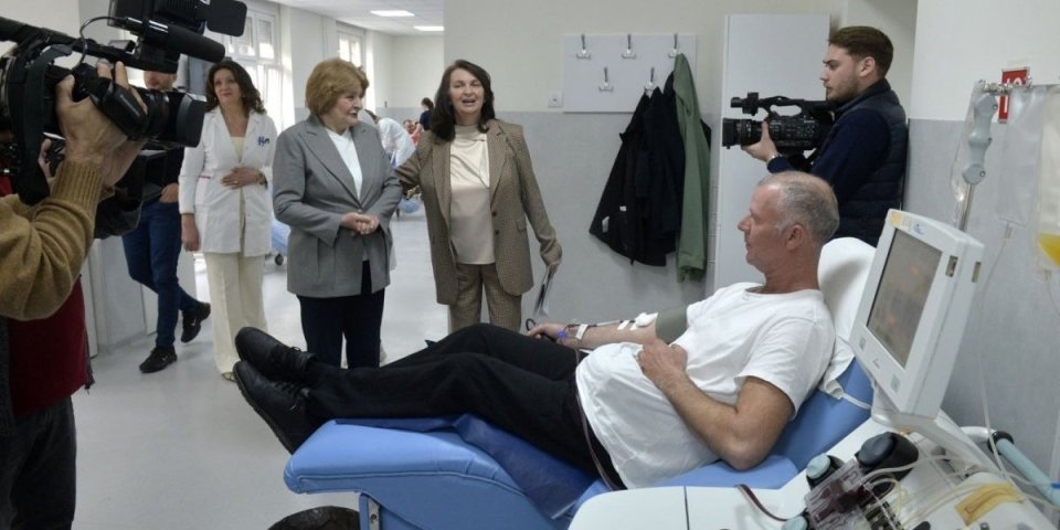 Ministarka Grujičić obišla Institut za transfuziju krvi u Beogradu: Bez Instituta, nijedna bolnica u Srbiji ne bi mogla da funkcioniše