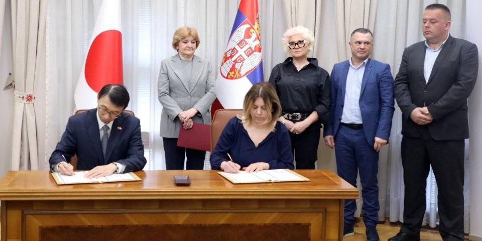 Ambasada Japana donirala 130.000 evra u zdravstvo: Evo koje ustanove u Srbiji dobijaju nove aparate!