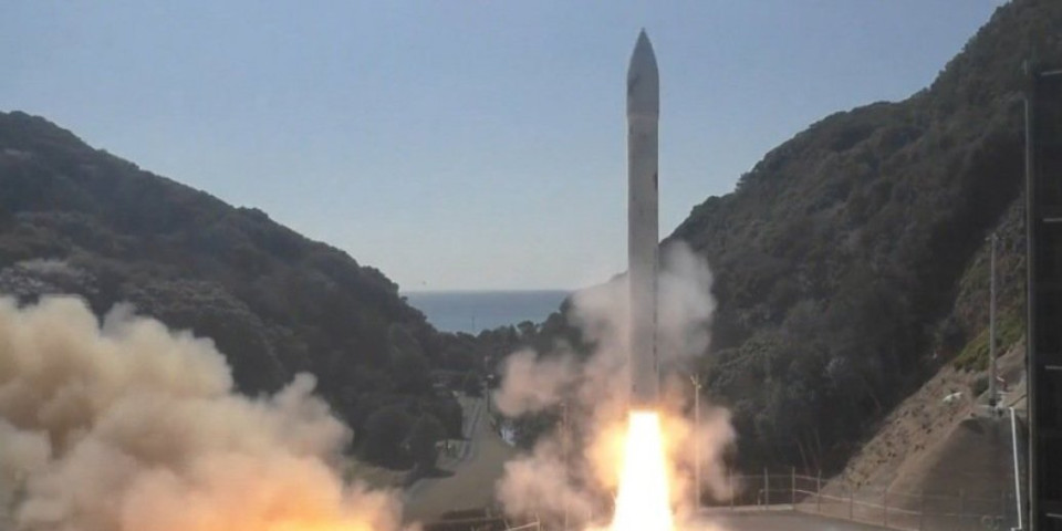 Eksplodirala japanska raketa pri lansiranju! Ovo su prvi snimci: Satelit se pretvorio u ogrmonu vatrenu loptu (VIDEO)