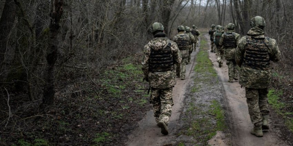 Čuveni američki vojni strateg tvrdi: Jedna grupa zemalja tajno priprema ulazak trupa u Ukrajinu!