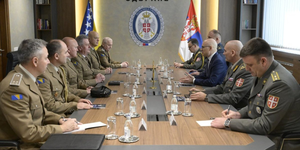 Sastanak ministra Vučevića sa načelnikom Zajedničkog štaba Oružanih snaga Bosne i Hercegovine!