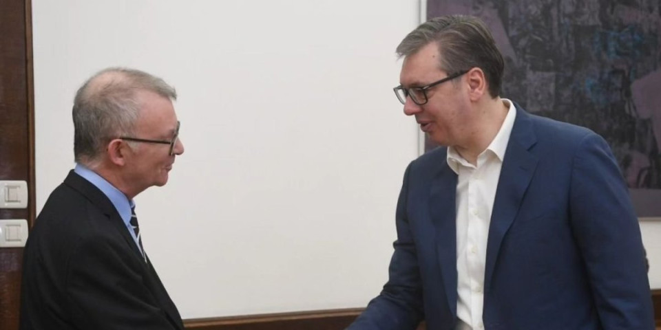 Vučić posle sastanka  sa misijom MMF-a: Izuzetno dobar i sadržajan razgovor!
